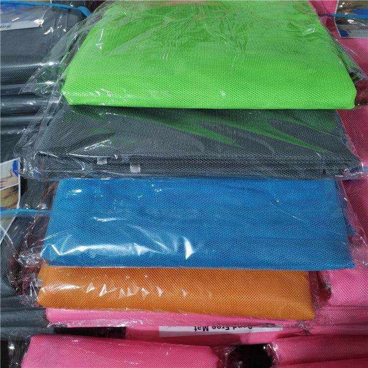 Polyester beach mat designed to prevent sand leakage for family outdoor picnics and self-driving tours