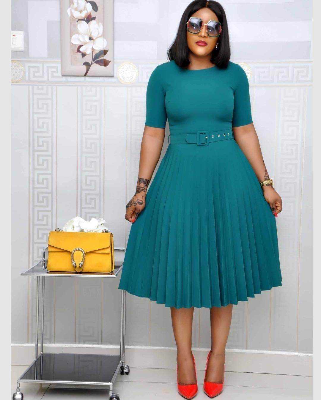Round Neck Plus Size Mother's Dress Female Pleated Dress - Magellan Fashion Shop