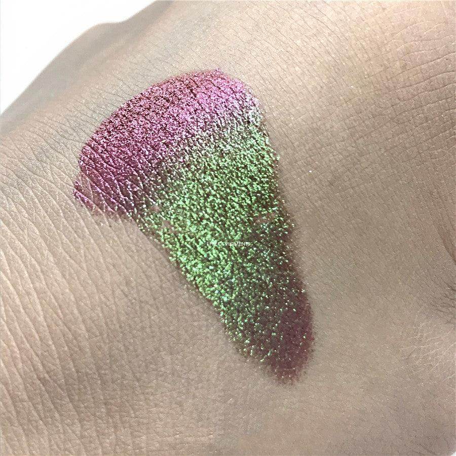 Two-tone Polarizing Eyeshadow Powde - Magellan Fashion Shop