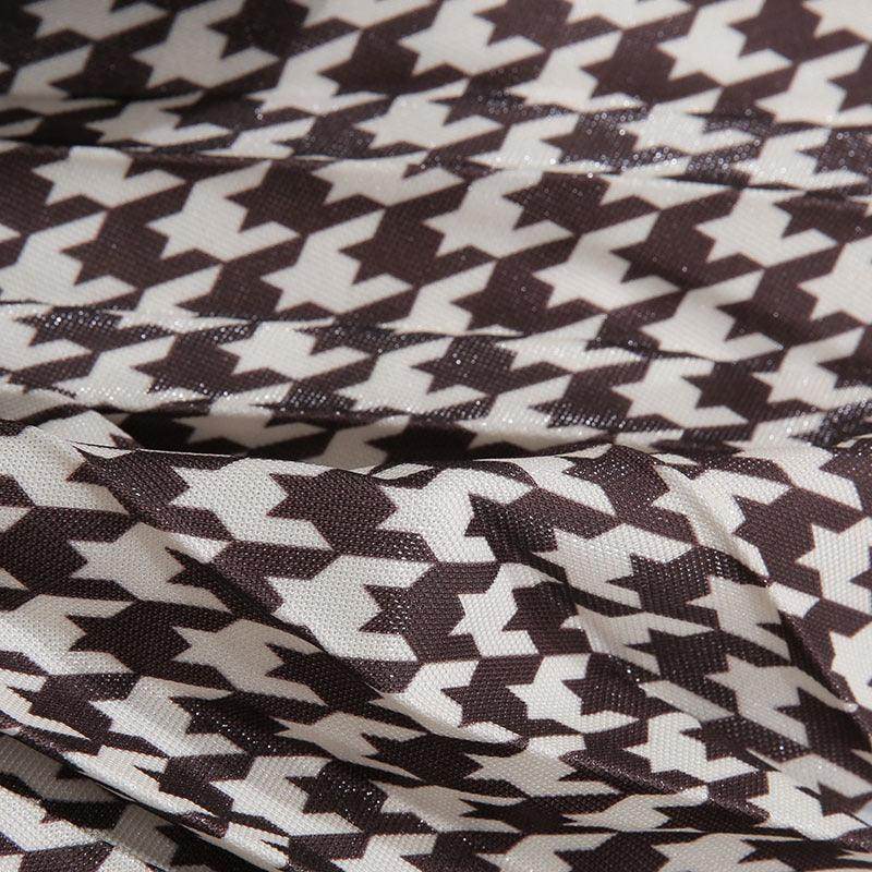 Simple Houndstooth Solid Color Stitching Contrast Color Pleated Skirt - Magellan Fashion Shop