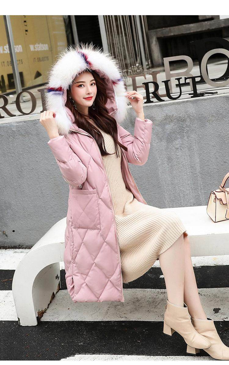 Black autumn and winter hooded fur collar long coat with tailored fit and deep pockets