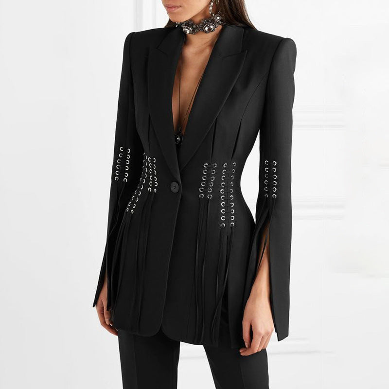 A long-sleeved lace coat with slit