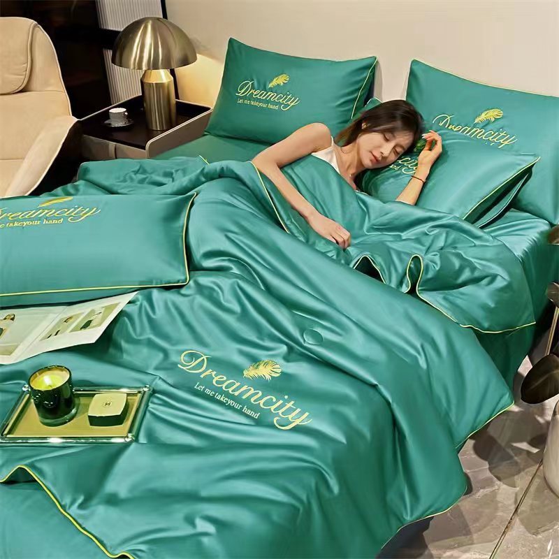 Modern, breathable silk cover with ice silk print - Magellan Fashion Shop